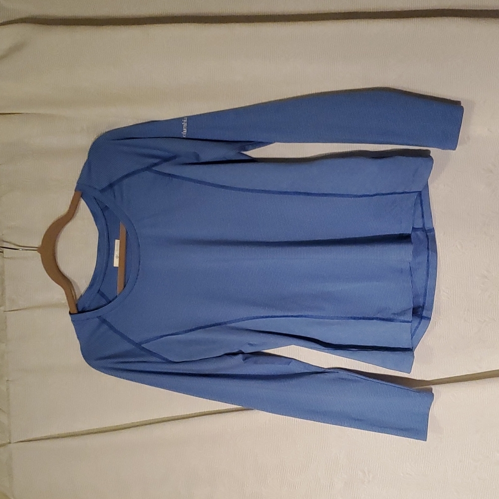 Columbia Blue Stripped Long Sleeve workout top - M